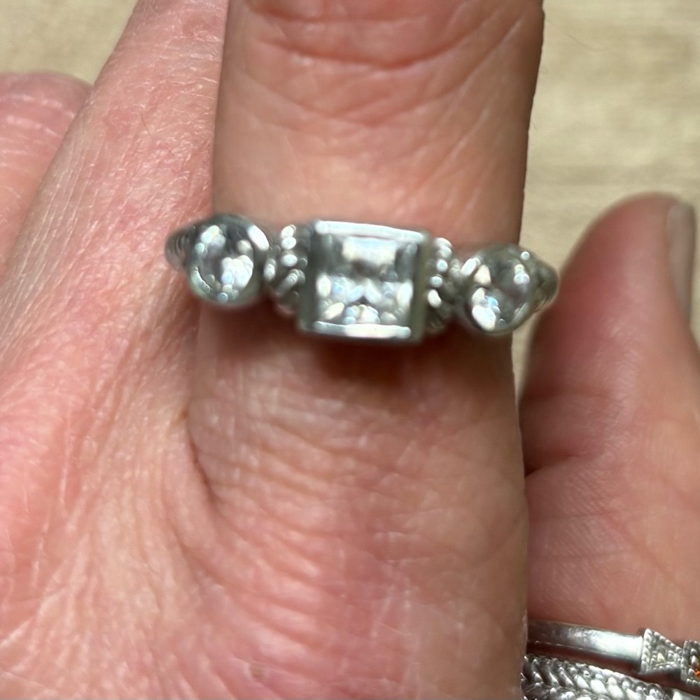 Authentic Judith Ripka Ring-Size 9 - Picture 2 of 6